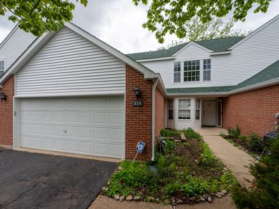 158 Welwyn Ct, Lake Bluff, IL, 60044