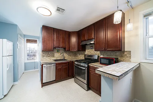 10 W 21st St #3L — Photo 2