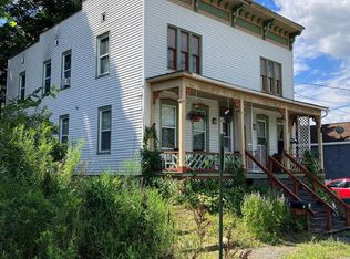 26-28 Willow St, Hoosick Falls, NY 12090