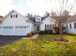 4 Bogey Way UNIT 4, Lakeville, MA 02347