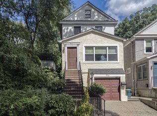 229 W 260th St, Bronx, NY 10471