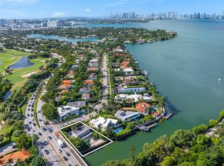 3180 N Bay Rd, Miami Beach, FL 33140