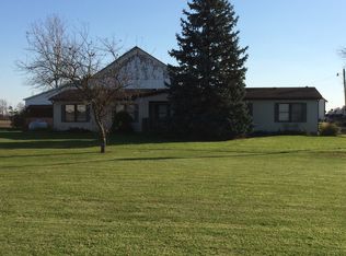 17624 Barkley Rd, Monroeville, IN 46773