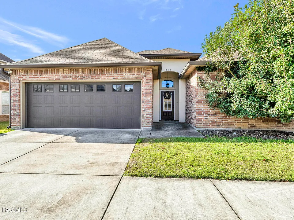 244 Rosemary Pl