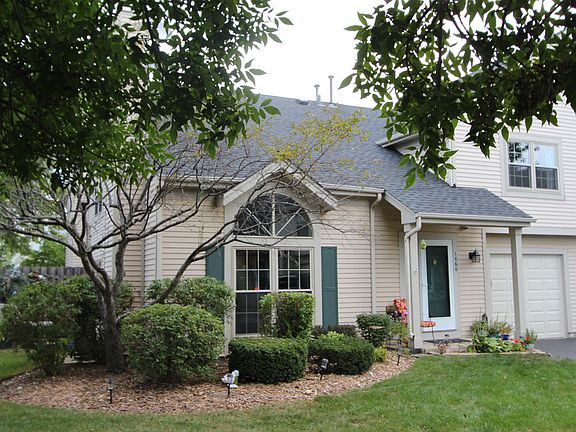 2nd image of 1060 N Knollwood Dr