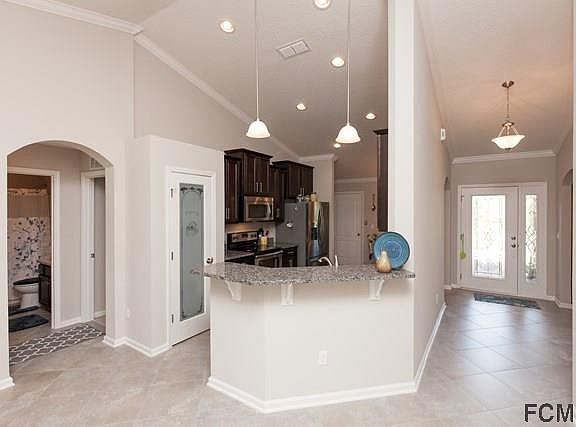 2nd image of 18 Auberry Dr