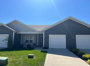 500 E Gold St #B, Nixa, MO 65714