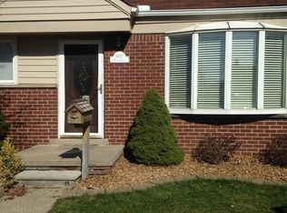 9937 Niver Ave, Allen Park, MI 48101