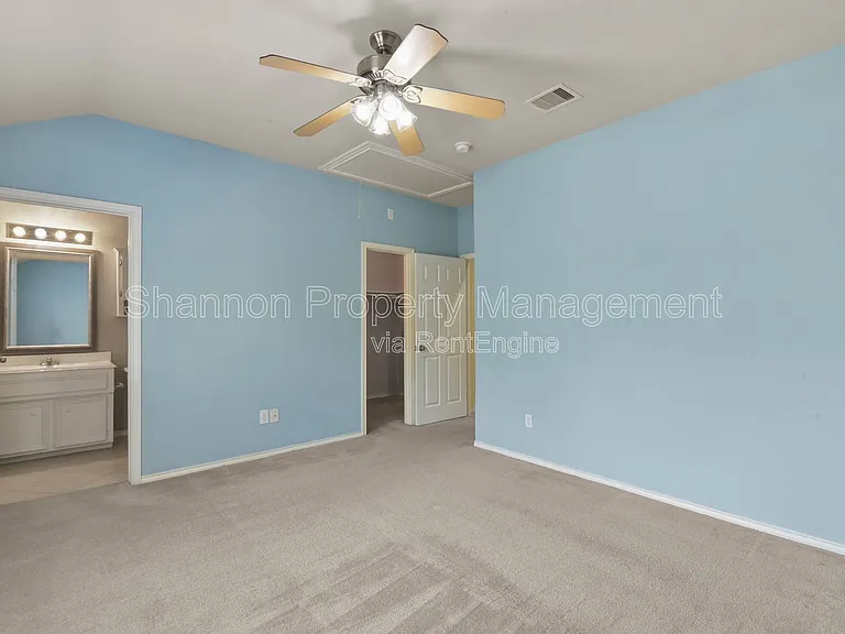 2711 Polk St — Photo 20