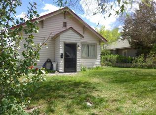 144 SW 8th St, Redmond, OR 97756