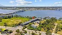 900 S Peninsula Dr #214