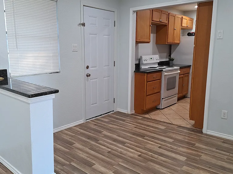 6024 Truman Dr — Photo 13