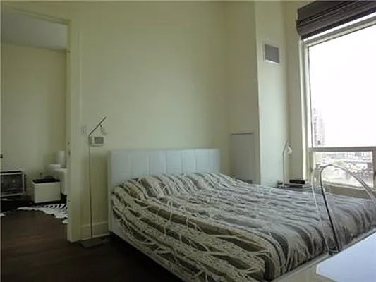 Rented by 212 Consulting Corp | media 31