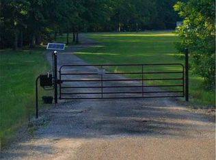 1449 N Feemster Lake Rd, Tupelo, MS 38804