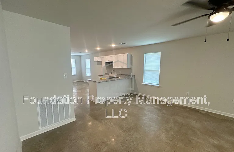 311 Westree St — Photo 6