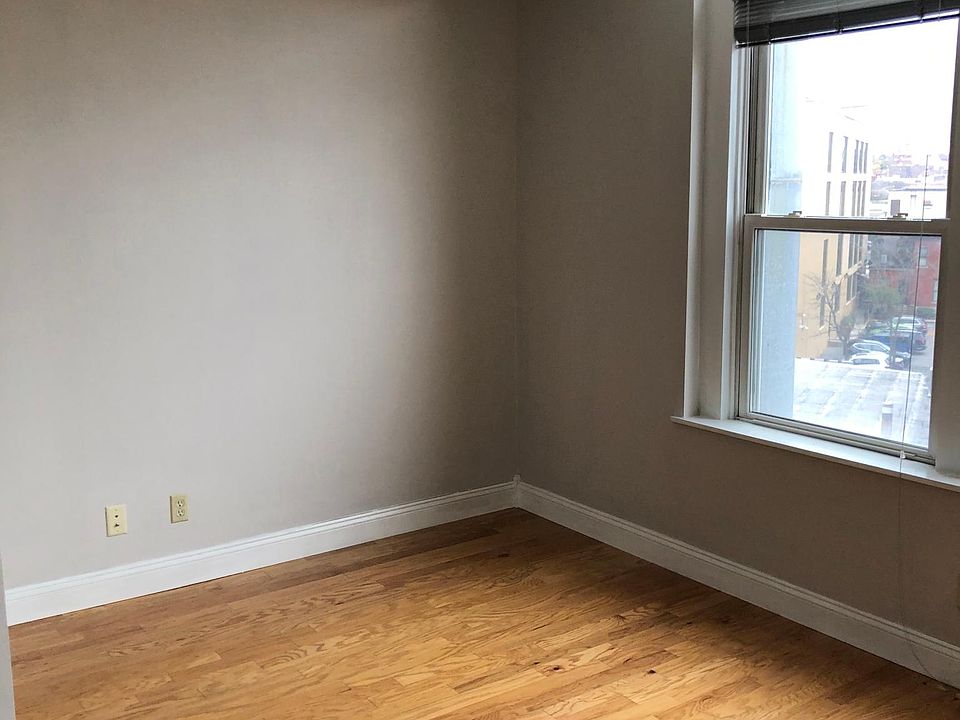 1st image of 216-218 W Genesee St #4B
