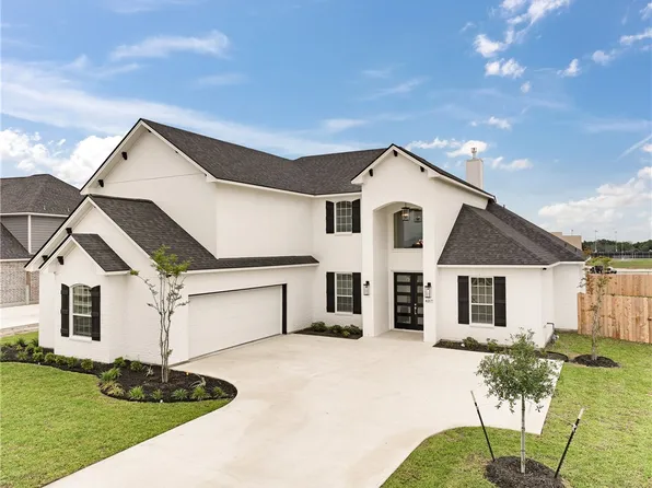 4217 Skylar Dr, College Station, TX 77845