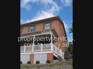 225 S Main St, Boonsboro, MD 21713