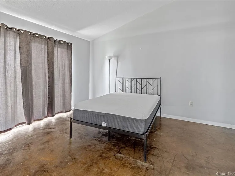 1851 Fox Run Dr #3 — Photo 3