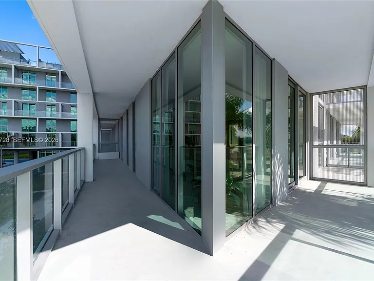 2000 Metropica Way #203 — Photo 20