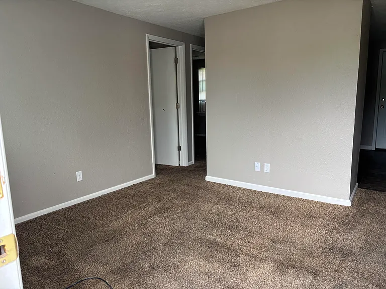 1221 N Minnesota Ave #1221 — Photo 2