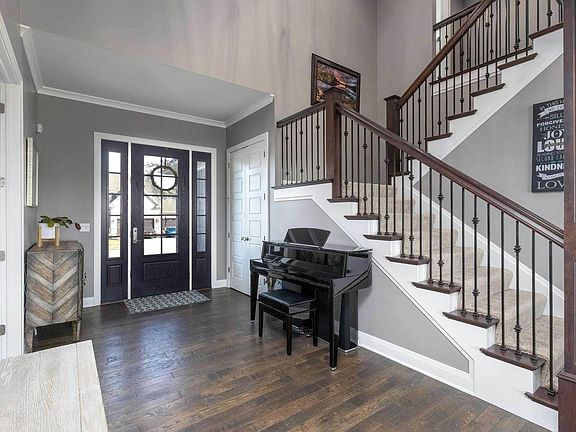 4th image of 5867 Settlers Pointe Cir