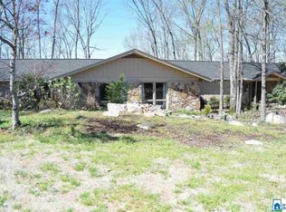 718 Hillyer High Rd, Anniston, AL 36207
