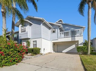 5970 Seaside Dr, New Port Richey, FL 34652