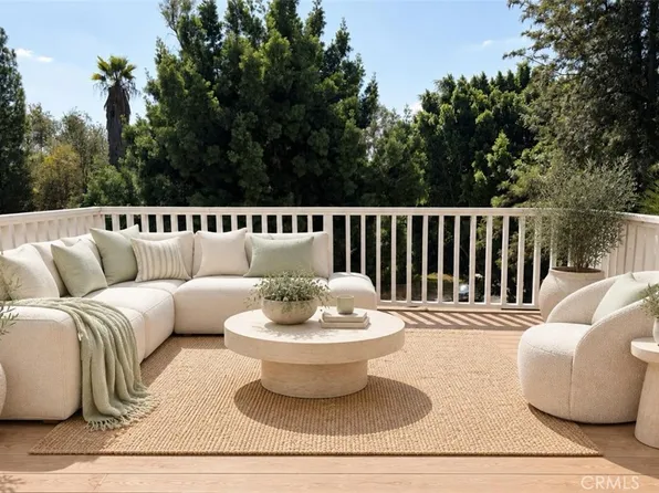 4406 Vista Pl, La Canada Flintridge, CA 91011