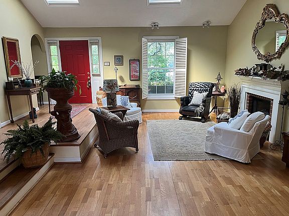 5th image of 509 58th St