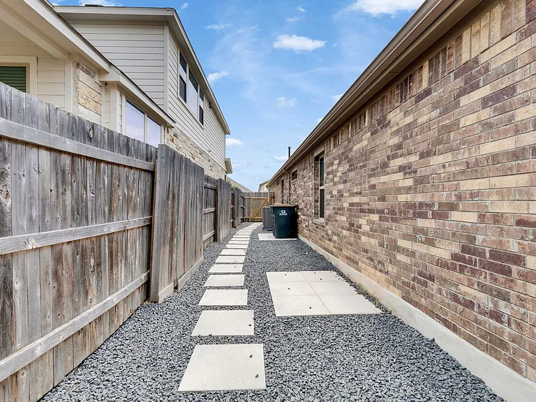 175 Short Leaf Dr — Photo 28