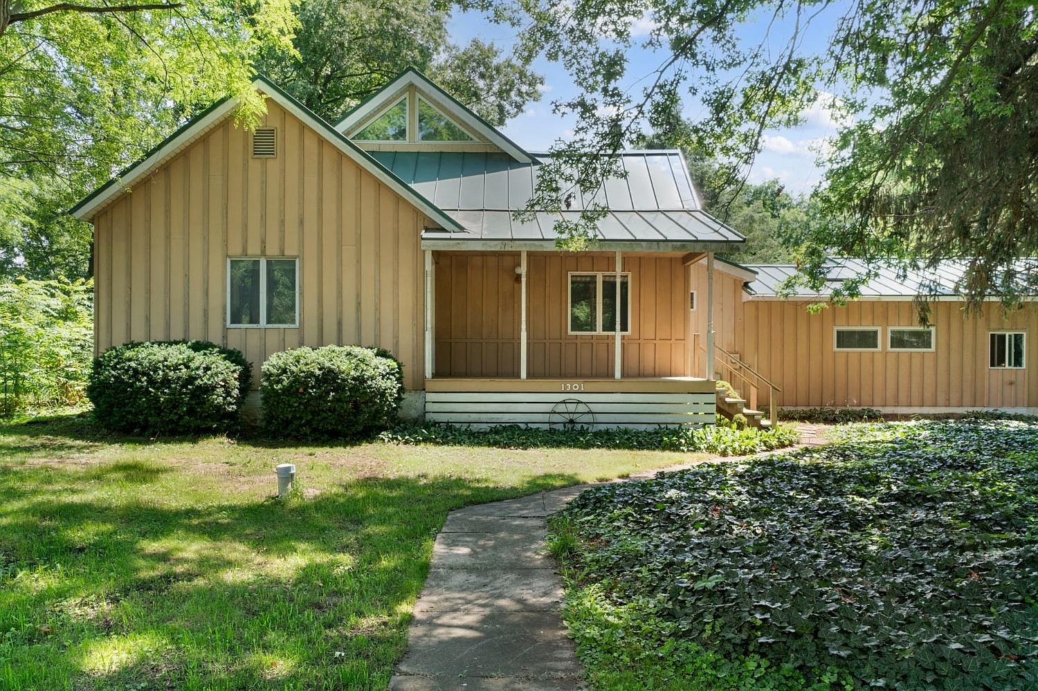 1301 S Main St, Kouts, IN 46347 MLS 533630 Zillow