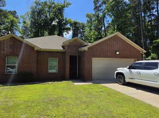 65 Westchester Dr, White Hall, AR 71602