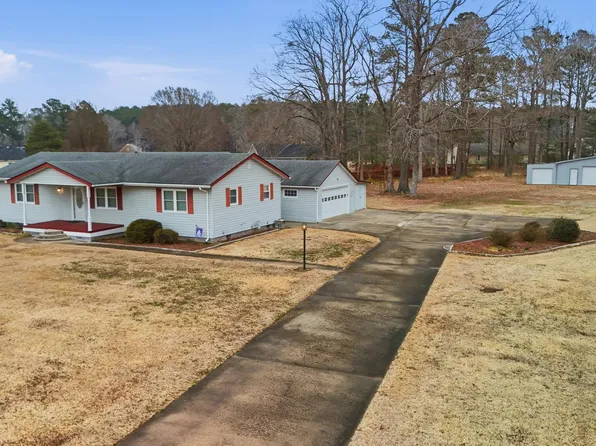 1392 Nixonton Road, Elizabeth City, NC 27909