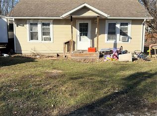 204 N Putnam St, Bunker Hill, IL 62014