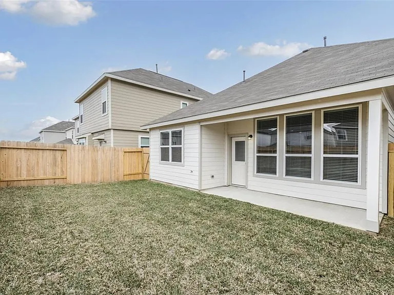 24851 Lorenzo Glaze Trl — Photo 33