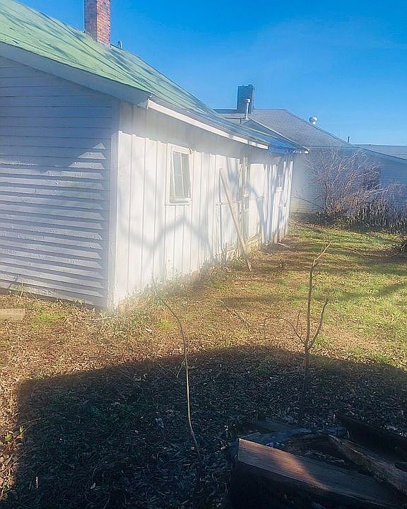 2nd image of 506 Mooreland Ave