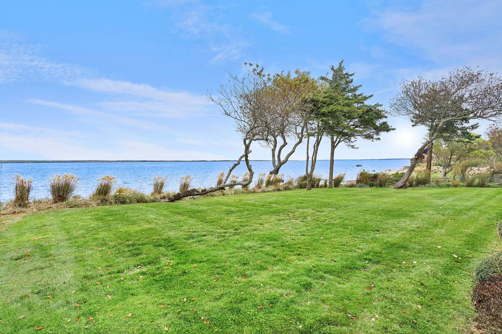  90 Ft. Of Water-Frontage