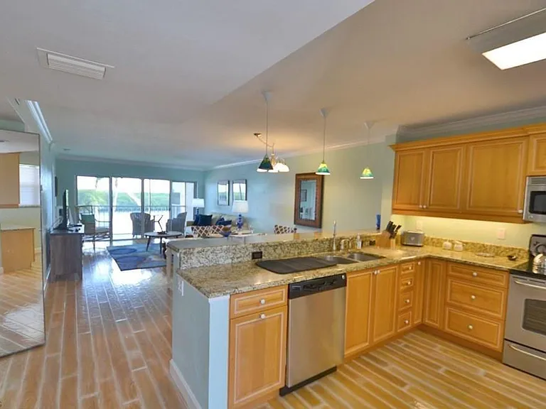 307 Goodlette Rd S #B-506 — Photo 6