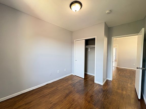 4th image of 249 Inslee Pl #3L