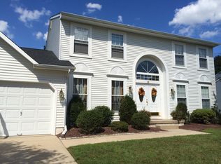 26 Stonehenge Dr, Sewell, NJ 08080
