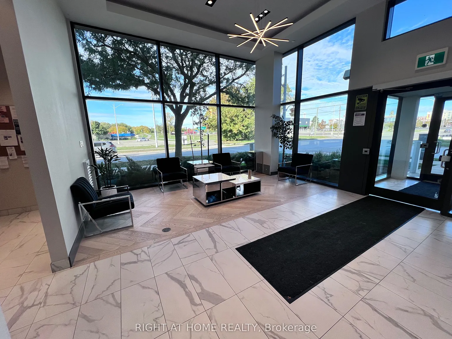 1 bed, $1,680 — Photo 4