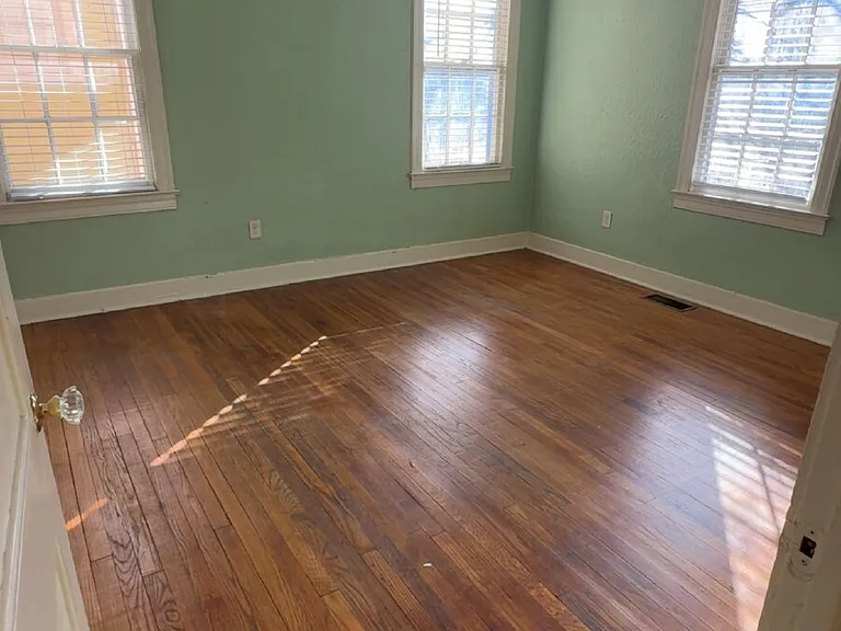 1334 N Jefferson St #1 — Photo 3