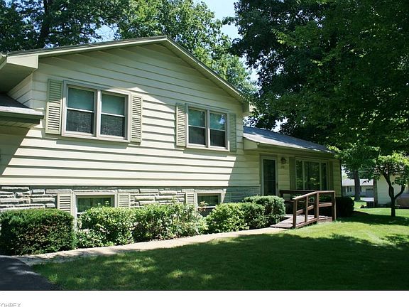 2nd image of 4830 Warwick Dr S