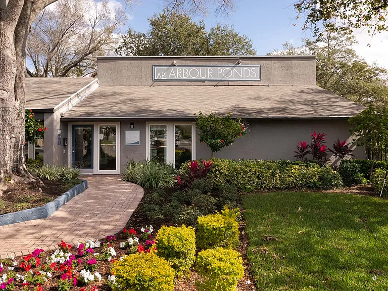 Tampa Apartments near Westshore