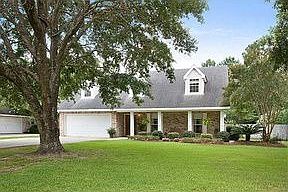2nd image of 1810 Garon Dr