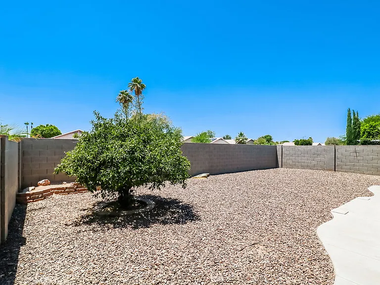 15550 N Ulrich Way — Photo 16