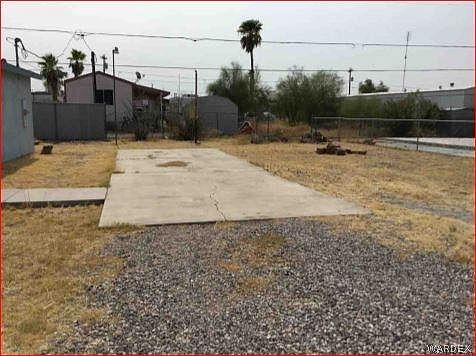 1st image of 1884 Artesia Dr