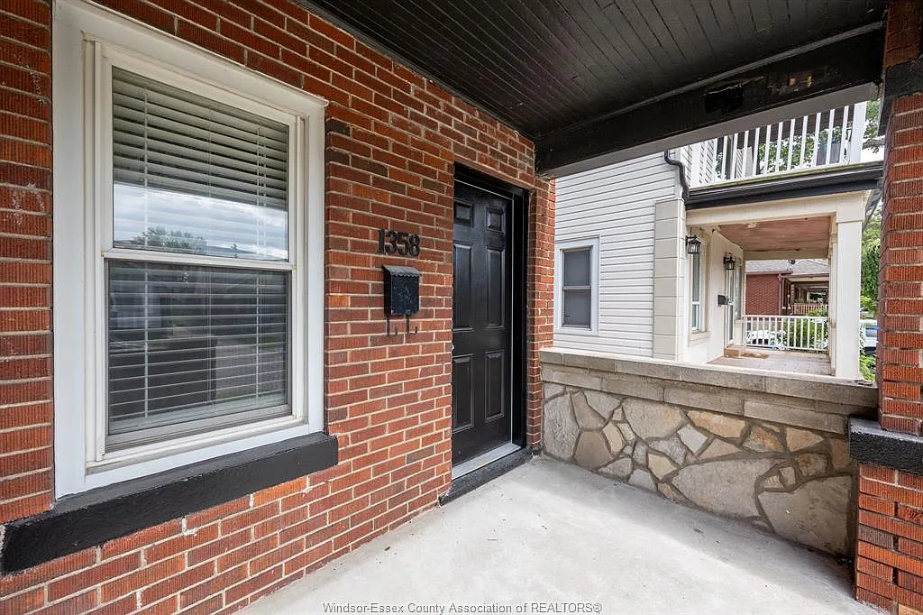 2 bed, $1,850 — Photo 4