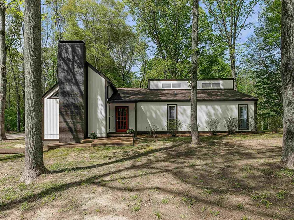 101 John Brown Rd, Beech Bluff, TN 38313